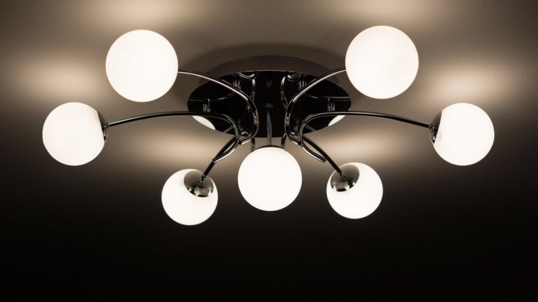 ceiling lamp, lamp, bulbs-335975.jpg